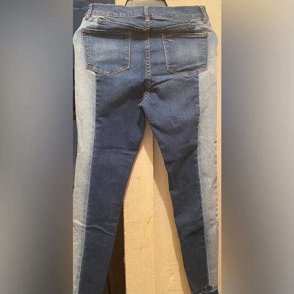 Jeans - Picture 2 of 3